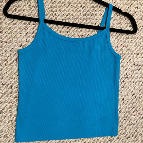 Top - Picture 1 of 2